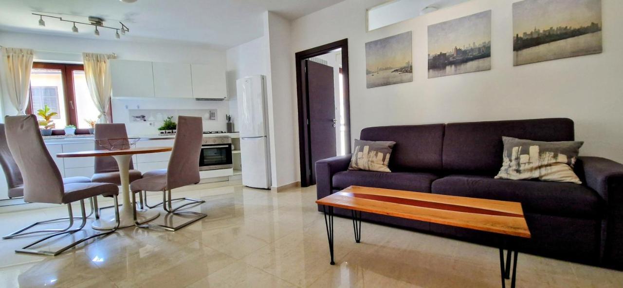 Apartments Villa Alba II Пореч Екстериор снимка
