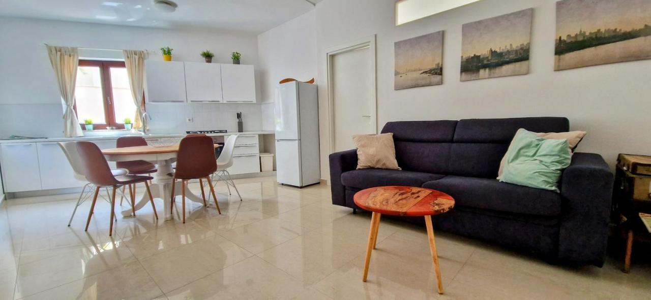 Apartments Villa Alba II Пореч Екстериор снимка